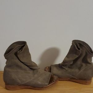 As 98 Brielle open toe bootie